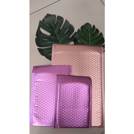 

Amplop Bubble Warna Rose Gold & Purple 16x20 cm