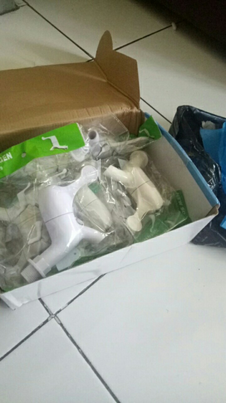 Kran Tembok Plastik Pvc New Soligen S1 Engkol