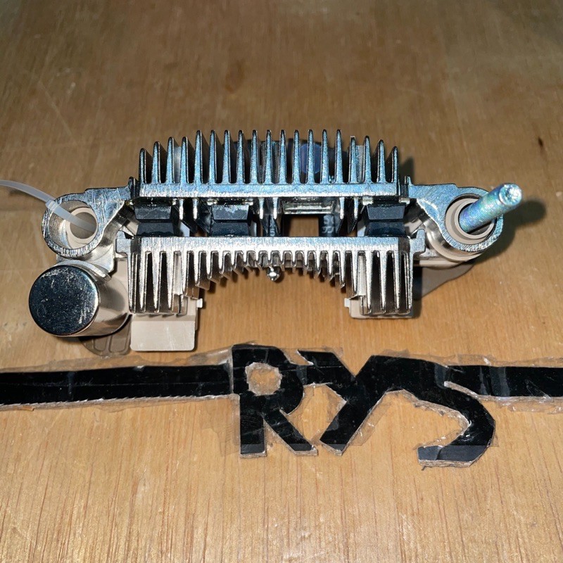 RECTIFIER / DIODA / SILIKON CAS ALTERNATOR PS135 PS 135 BAUT 8