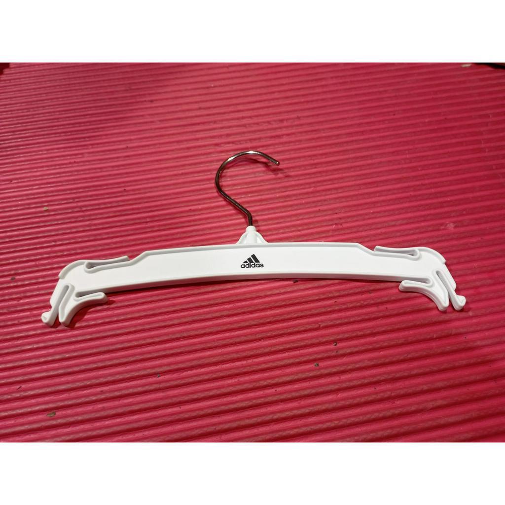 HANGER KAPSTOK GANTUNGAN BAJU  ANAK  ADIDAS EX DISPLAY