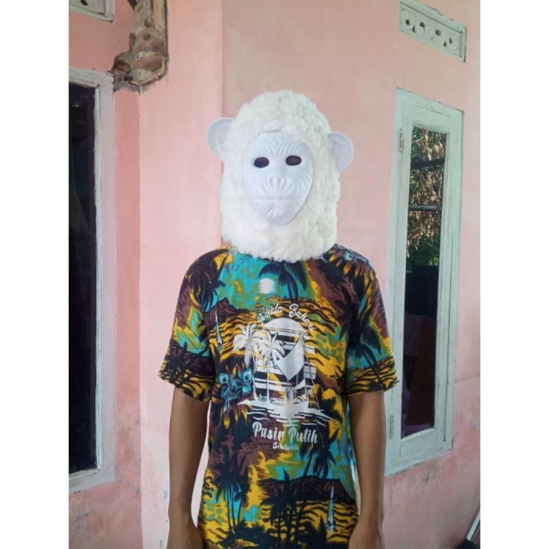 Topeng Monyet Albino Putih Seram