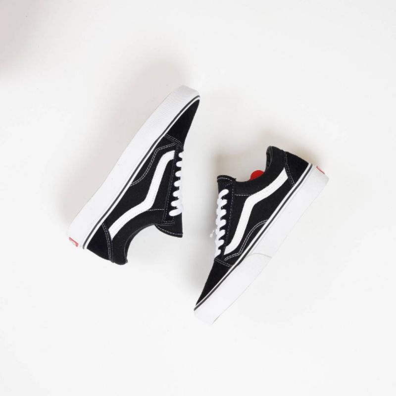 Vans oldskool black white