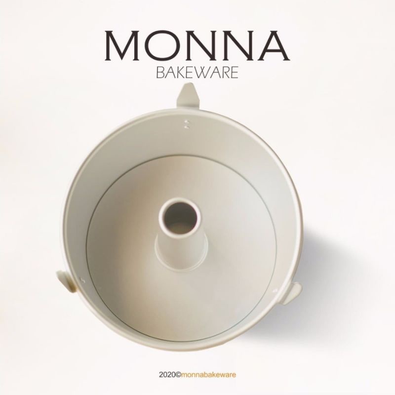 Chiffon Pan 21 cm Monna Bakeware/Loyang sifon