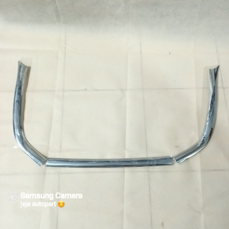 lis list gril grille bumper bemper depan toyota grand new avanza /great  xenia original