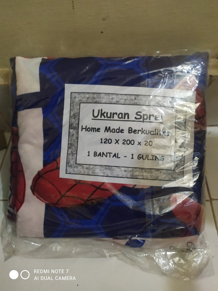 Sprei 180x200 Motif Polos Homemade