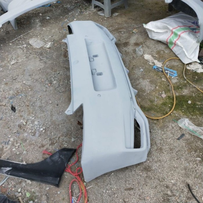 AKSESORIS MOBIL BODYKIT belakang brio 2011-2020 - Duraflex Material SL5