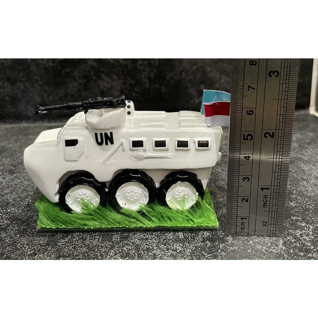 Miniatur Tank Militer TNI | Miniatur Tank| Patung Tank TNI