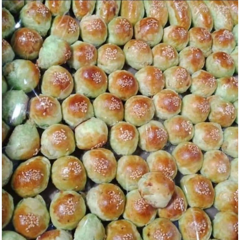 

ROTI KACANG / PIA KACANG MEDAN