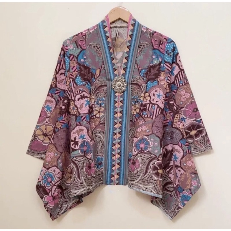 Blouse batik klasik modern model kutubaru kebaya