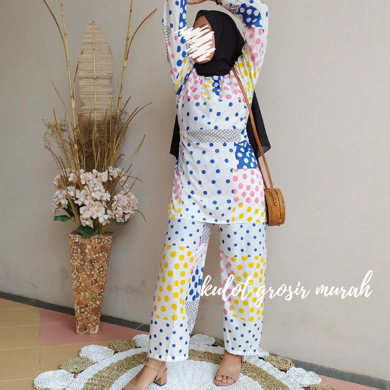 POLKA ONE SET MOTIF / SETELAN WANITA MOTIF POLKADOT