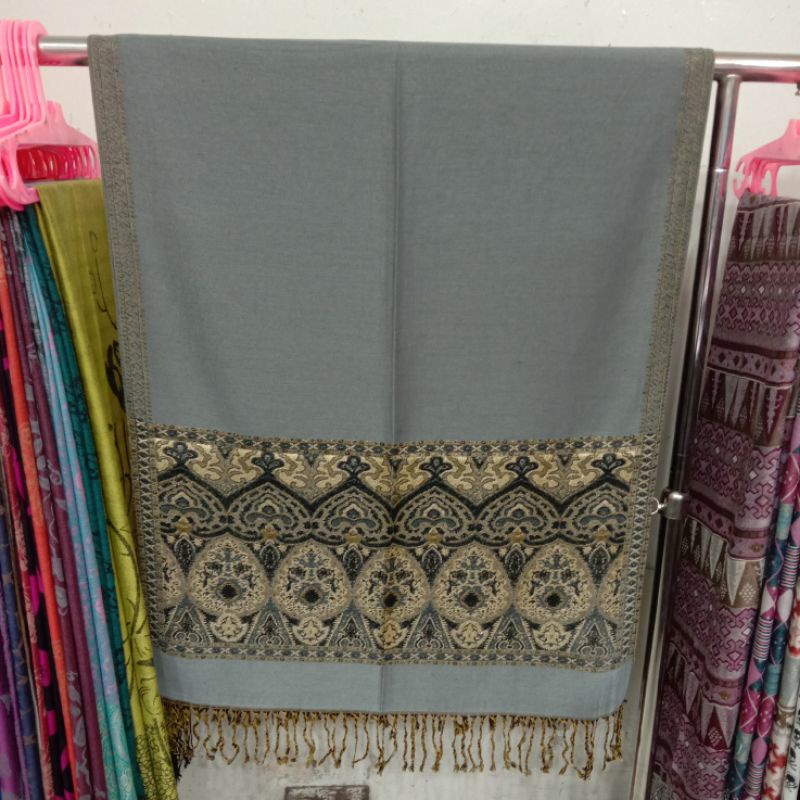 Pashmina Cashmere motif | Selendang | Scarf | Syal | Shawl |-Abu-abu.