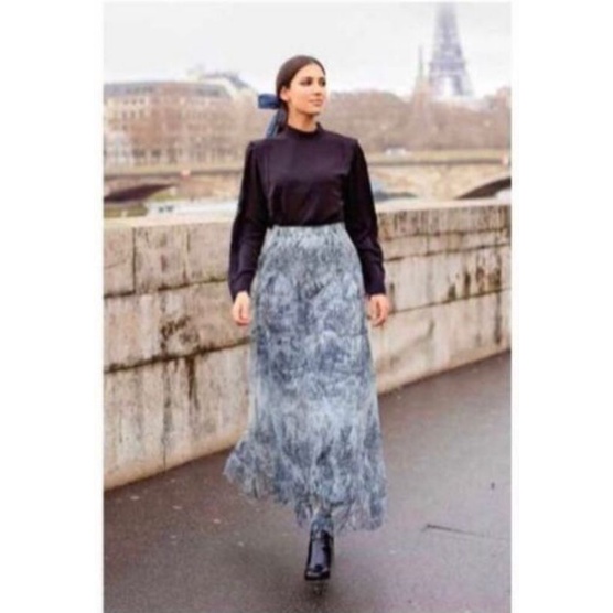 Benang jarum x Mmehuillet el mar minorca flowy skirt size S Grey