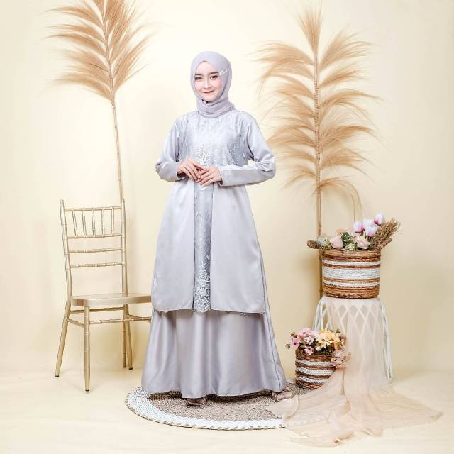 ZARINA DRESS