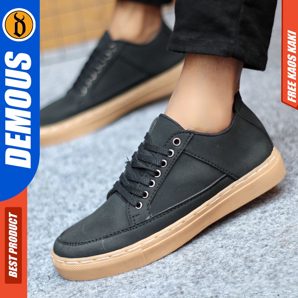 Sepatu Sneakers Pria Sepatu Casual Pria Kulit Pu Sepatu Kerja Kuliah Kondangan Sepatu Hitam Pria DEMOUS FANA