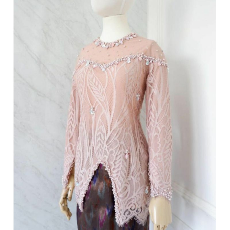 Kebaya by Ivory Studio rtw