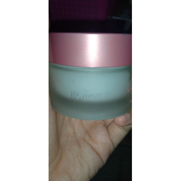 PRELOVED MOISTURIZER MADAME GIE