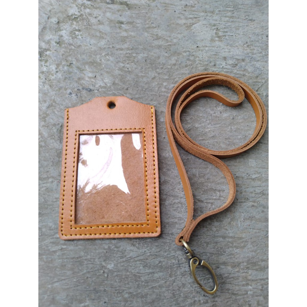 

Name Tag ID Card Holder Kulit Asli "No Brand" ID Badge
