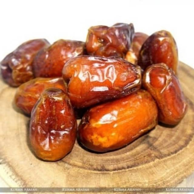 

Kurma Mesir Manis Legit 500 gram - premium Dates