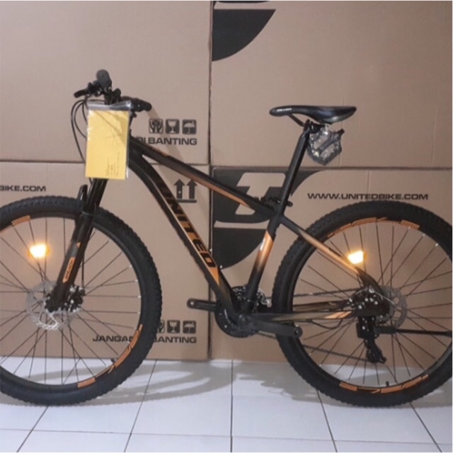 sepeda united stavros 27,5" 2020