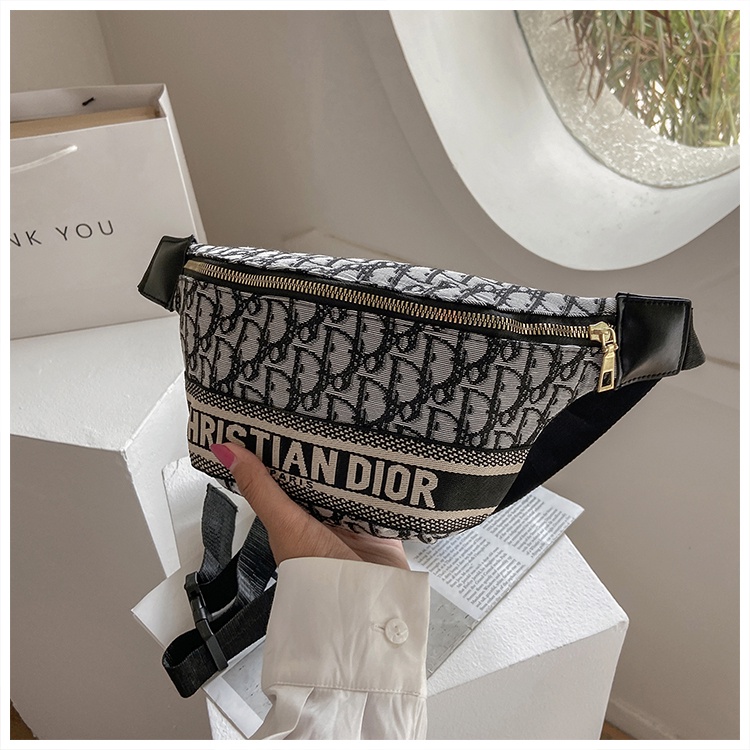 (2Pc Bisa 1Kg)GTBI998876720 New arrival  !!! Tas Pinggang  Wanita Import Premium