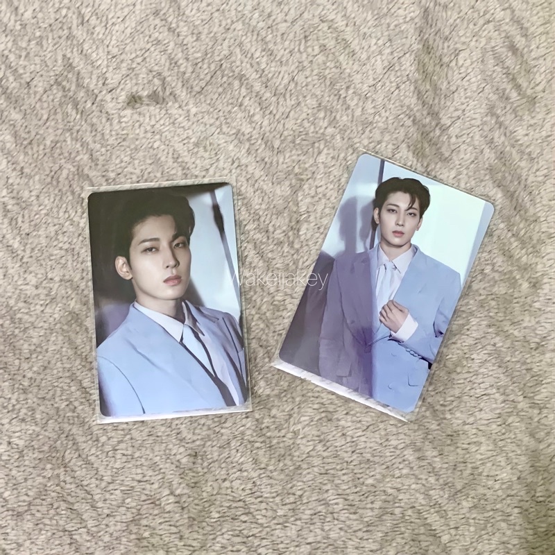 [BOOK] WONWOO SEVENTEEN INCOMPLETE PHOTOCARD