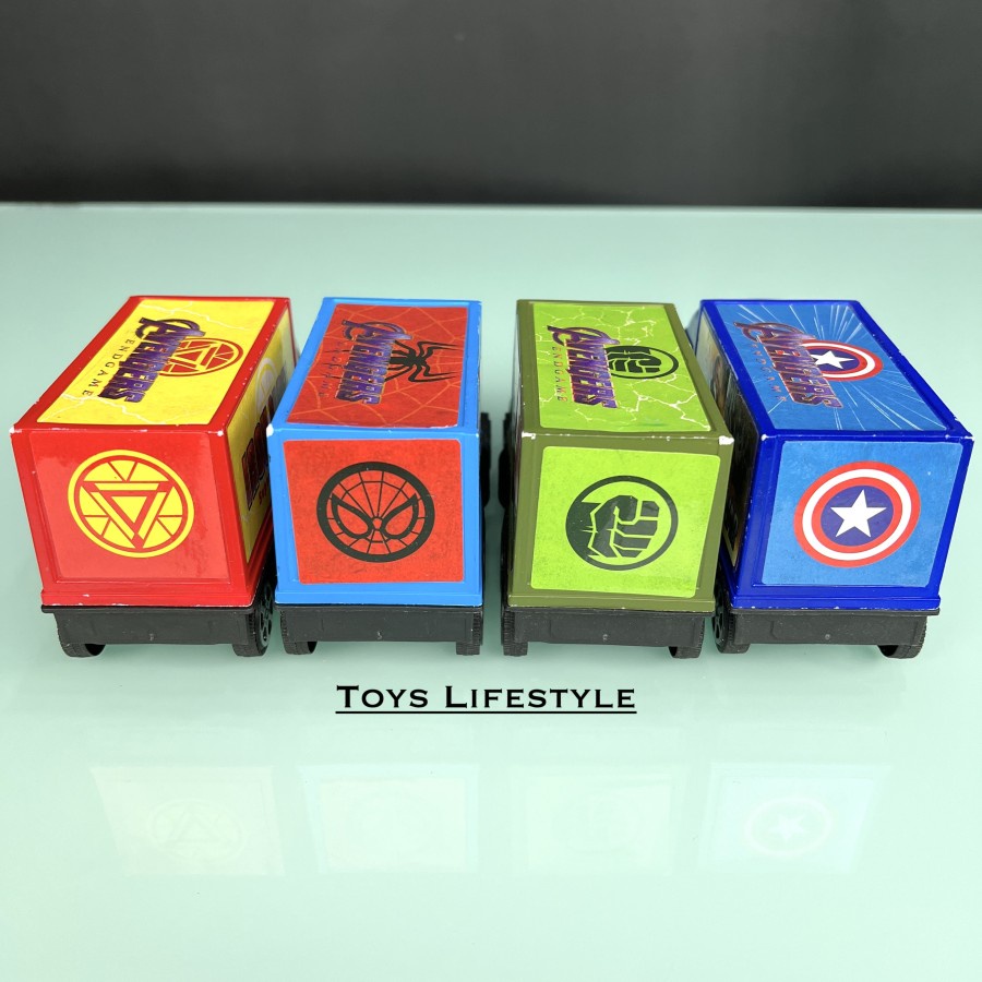 Mainan Mobil Truk Marvel TUNE Masked Carry Hero Truck (Friction)