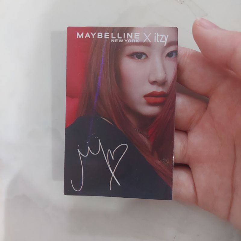 PC ITZY x Maybelline : Chaeryeong