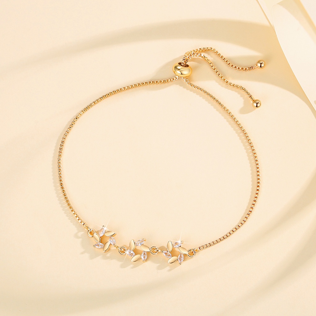 Y743 【Barang spot】Gelang Wanita Titanium Fashion Korea Berlian bunga-bunga Anti Karat gelang serut