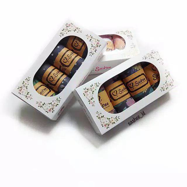 

Box Cantik Kaos Kaki SASHEE | Kardus Kado Box Kaos Kaki | Kotak Kado Kaos Box Kaki Motif