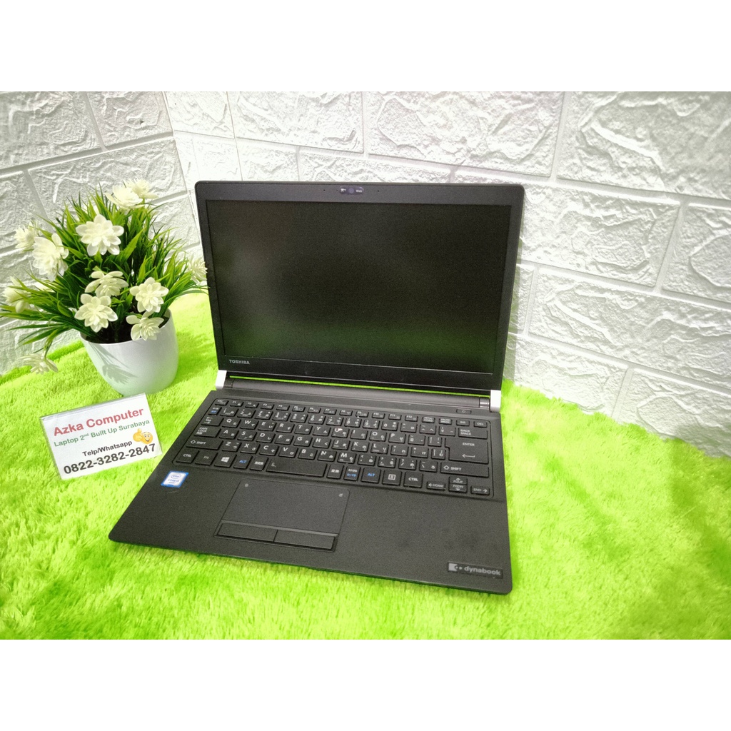 Toshiba Dynabook R73 Intel Core i3 Gen6 SSD