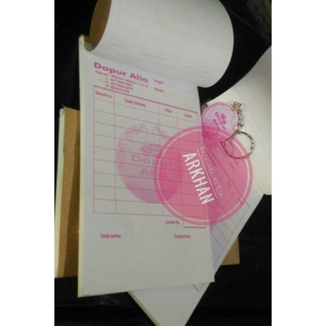 

Nota custom 1/4folio, 1ply (tanpa copy) pakai nama toko/ olshop pemesan