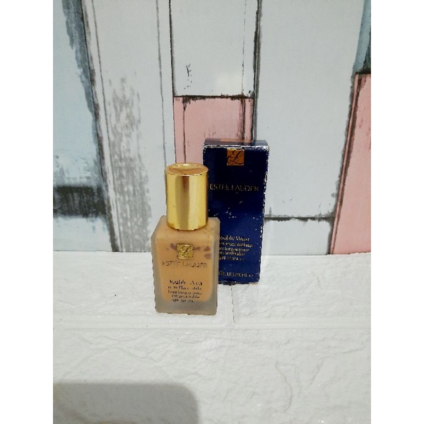 preloved foundation estee lauder ori