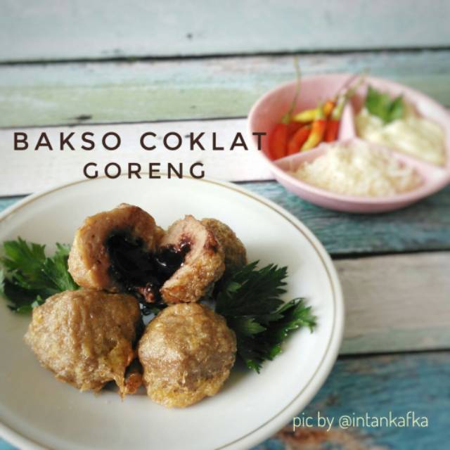 

Bakso Goreng Basreng Tangiotan / Bakso coklat goreng
