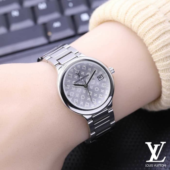 Jam Tangan Wanita Cewek Louis Vuitton LV Logo Rantai Silver White
