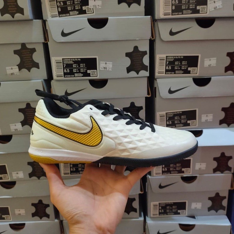 READY Sepatu Futsal Nike Tiempo Legend 8 Pro White Gold TERMURAH