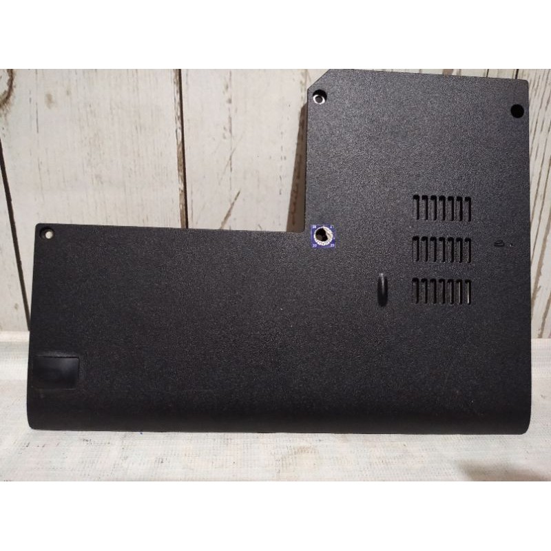 tutup casing belakang  acer aspire es1-432 ES1 432