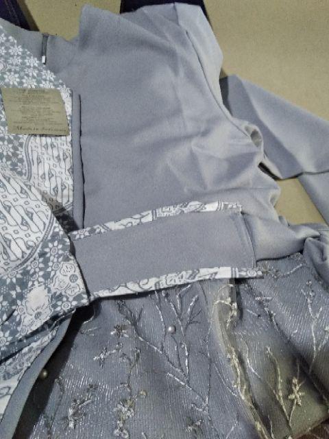 Terlaris Serut Genes Jelita Tunik Navbor Yelbor Whitbor Creambor Tunik Batik Modern Hrb030 Dolbi Dob