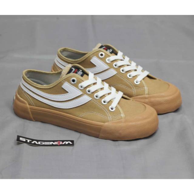 SEPATU JOHNSON GALAXY PRO LOW (LC) BEIGE