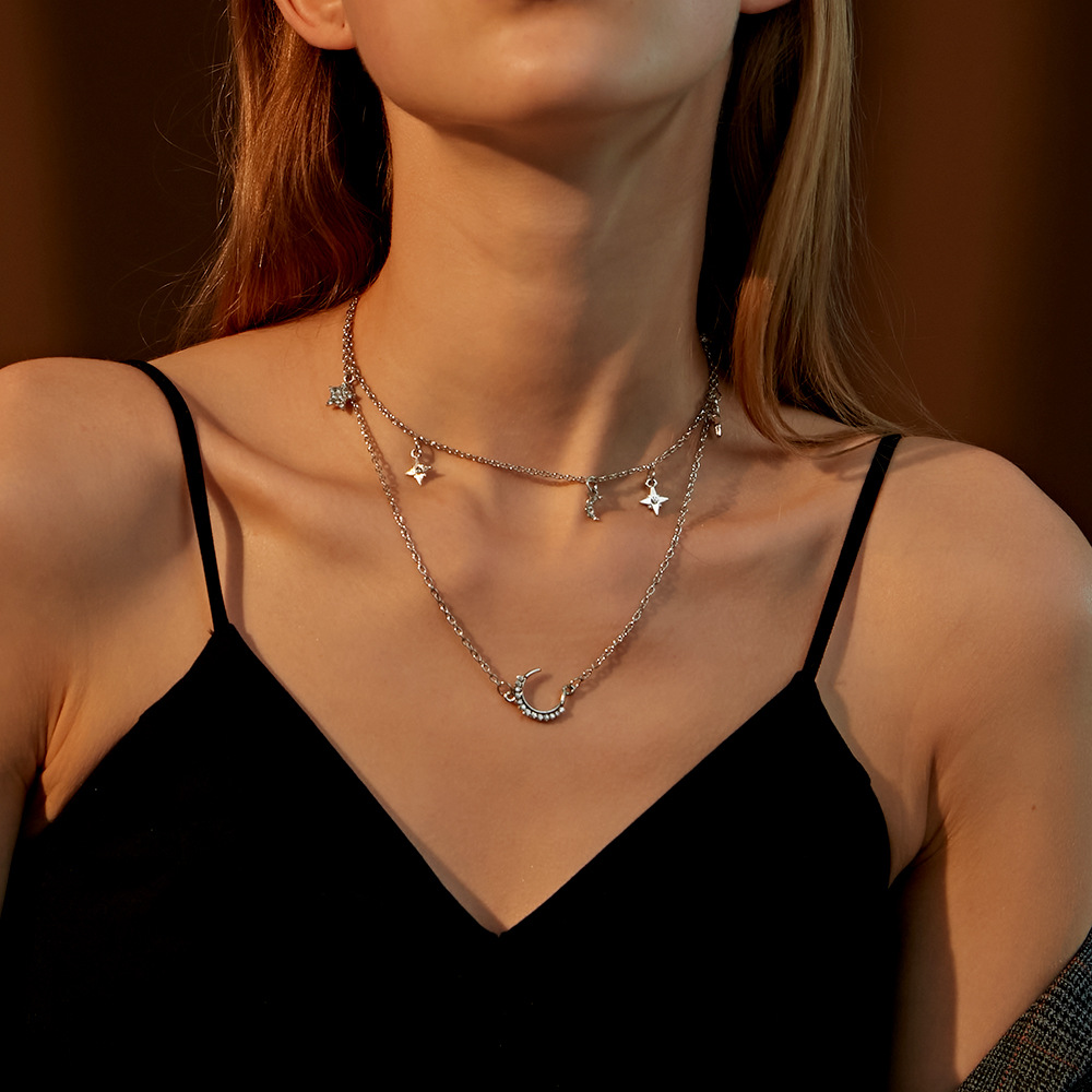 【MHANG】Kalung Bulan Bintang Yang Sederhana Dan Manis Dalam Mode Rantai Klavikula Logam Ganda Hadiah Liburan Teman Mode Korea
