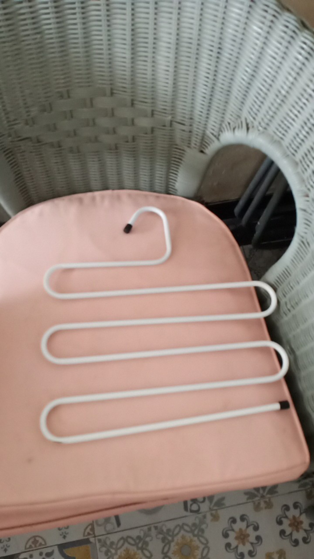 Gantungan Multifungsi Lemari Baju Penyimpanan Organizer Hanger Syal  Jilbab Dan Handuk S Multi Layer