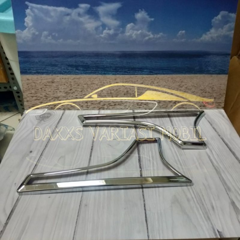 REAR COVER REFLEKTOR SUZUKI ALL NEW  ERTIGA/ COVER LAMPU REFLEKTOR ALL NEW ERTIGA