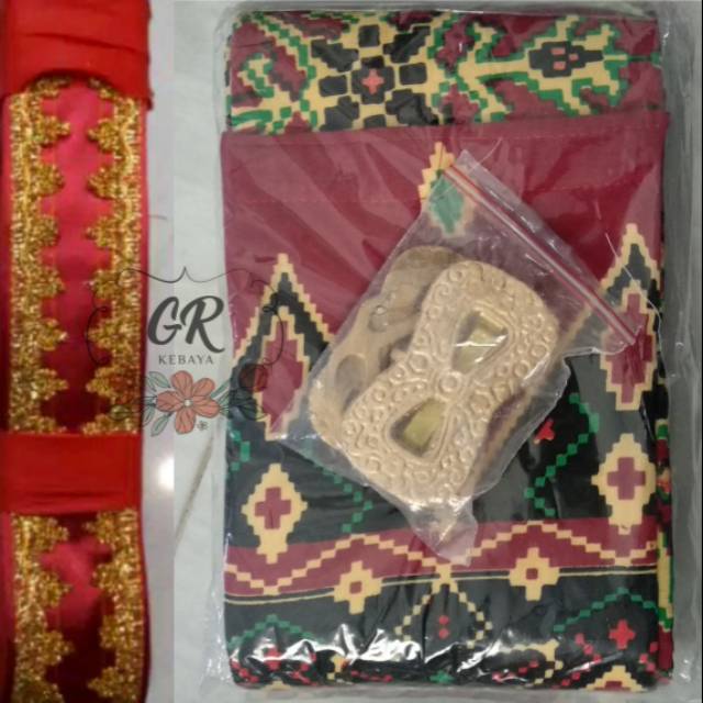 Timang Kamus Lontong Cinde