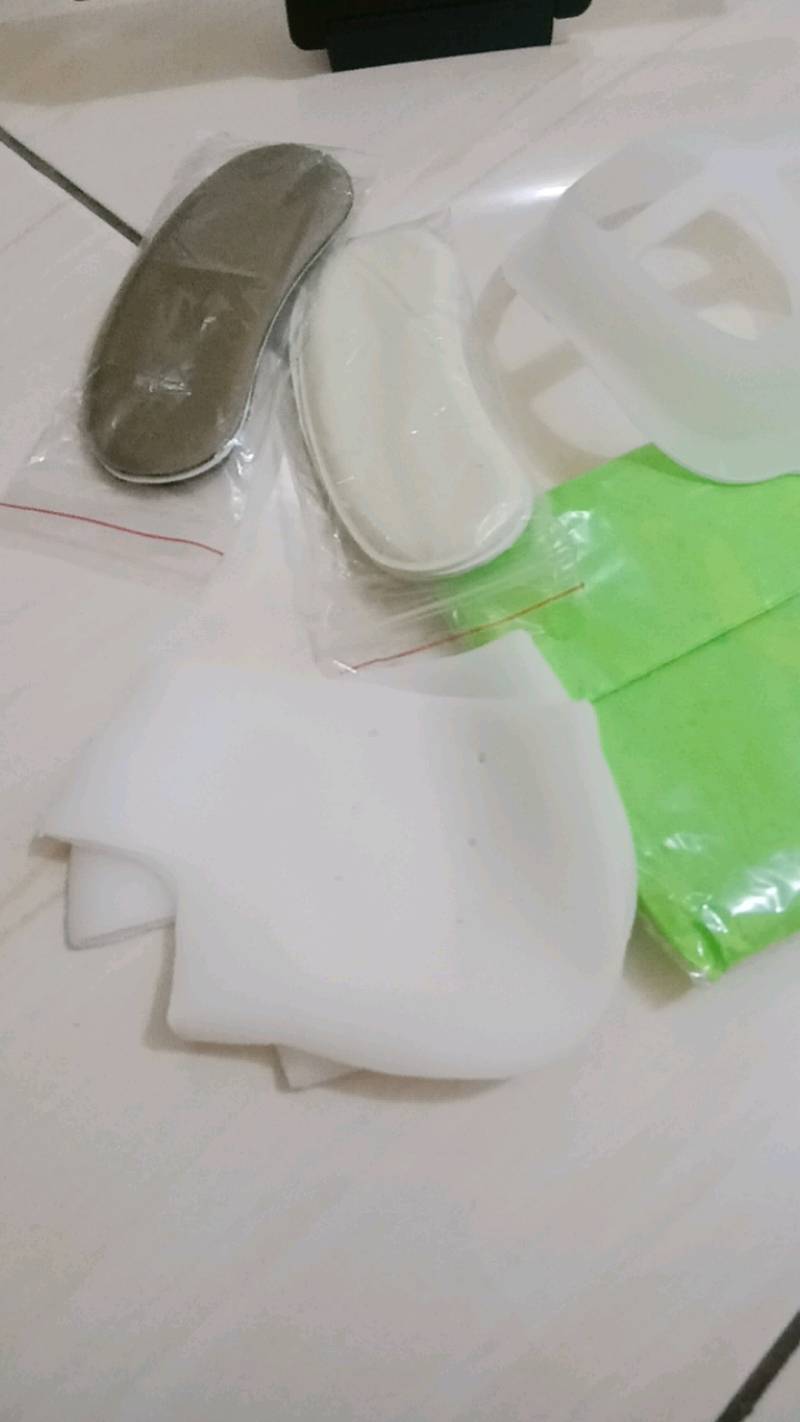 Dapurcantik Silikon Pelindung Tumit Kaki Bantalan Sepatu Anti Lecet Silicone Gel Pad - Tmt