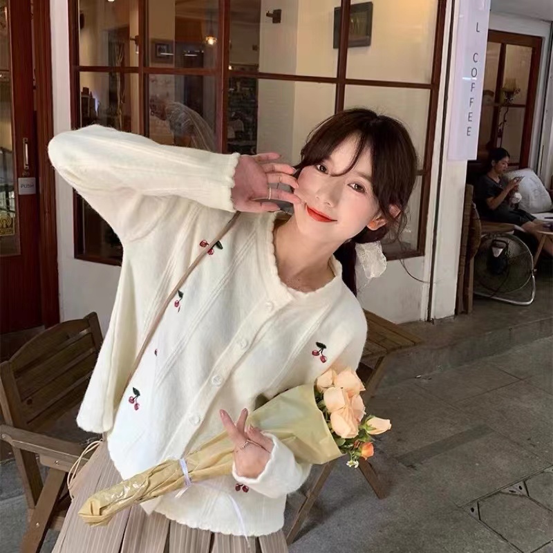 Monica Berry Cardigan Busana Kasual Cherry Cardigan Knit Cardigan Rajut Wanita Putih Biru Kuning