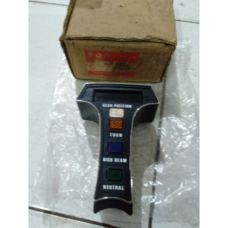 Pilotbox Suzuki TRS TRZ ori