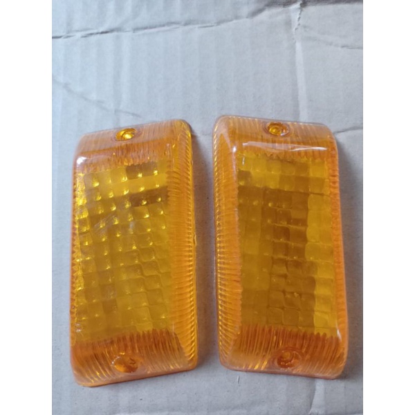 kaca mika sen seind bawah mitsubishi colt T120 lama