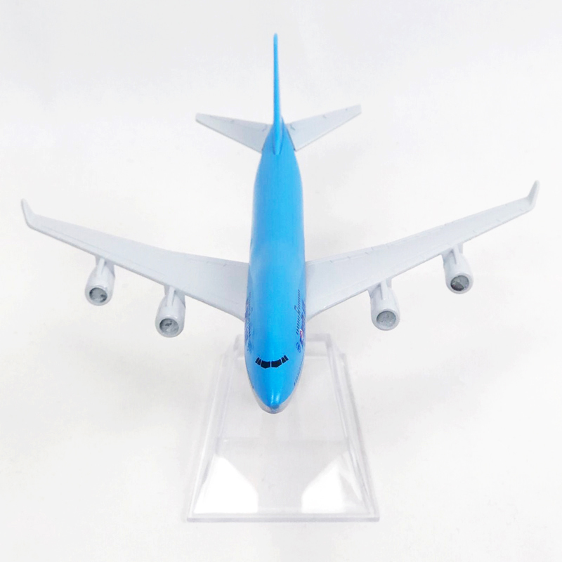 Mainan Model Pesawat Air B747 Die-cast 747 Bahan Alloy Metal Ukuran 16CM