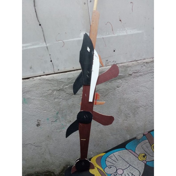 mainan tembakan kayu model megalodon