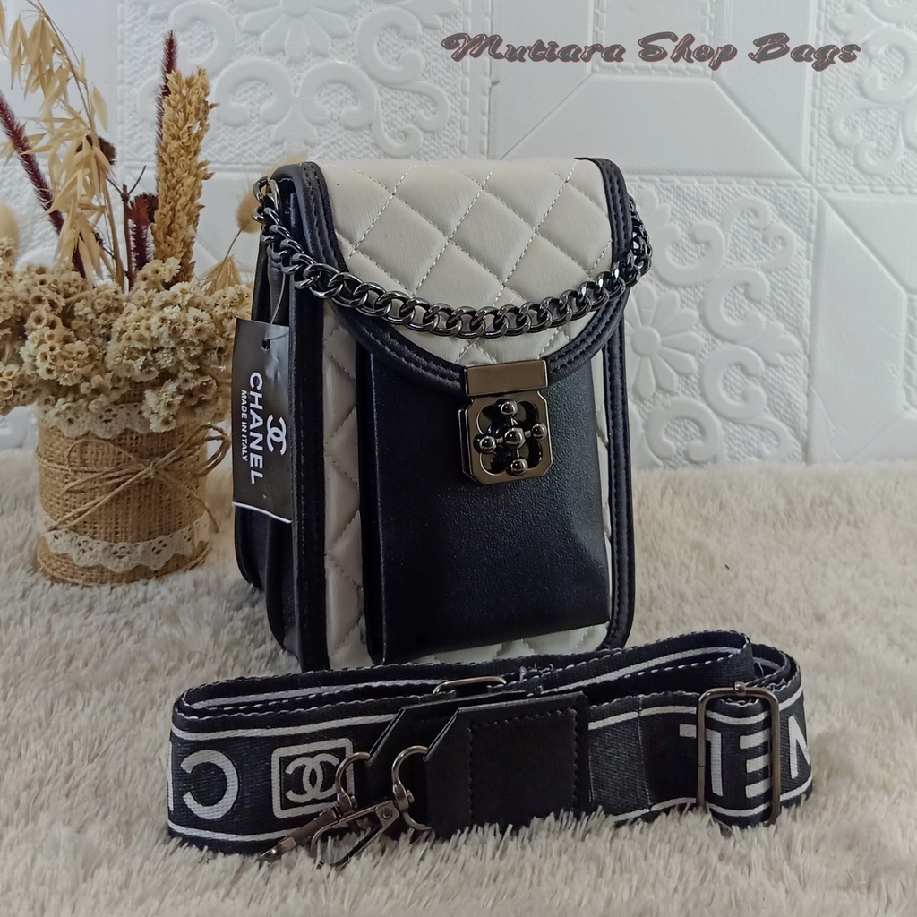 SLING BAG HP CNL BORDIR KUNCI PUTER KERAN BLACK AND WHITE.LISBAN FULL EMBOST,TOP MODEL