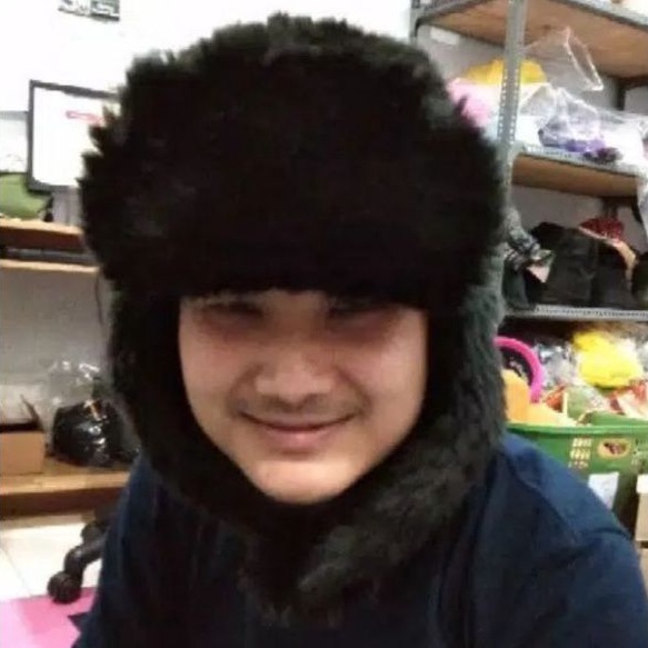 TOPI RUSIA Topi hangat topi bulu lebat